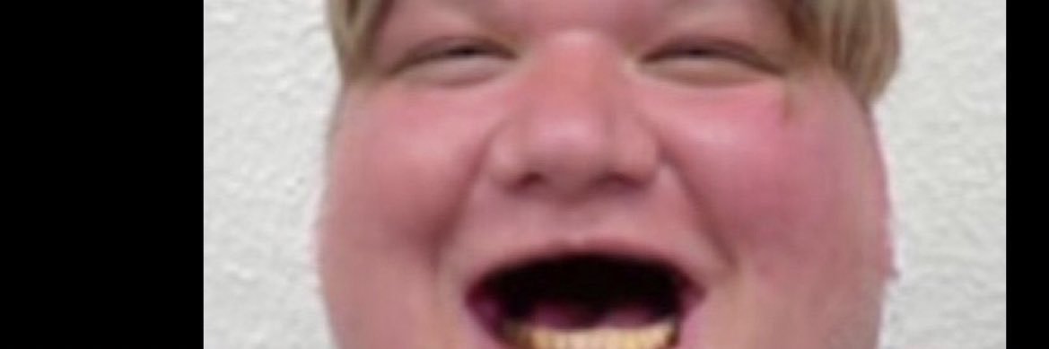 d0kmz's profile banner image