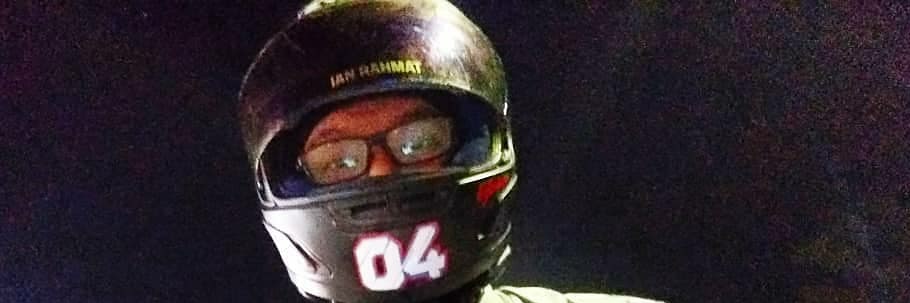 ianrahmat04's profile banner image