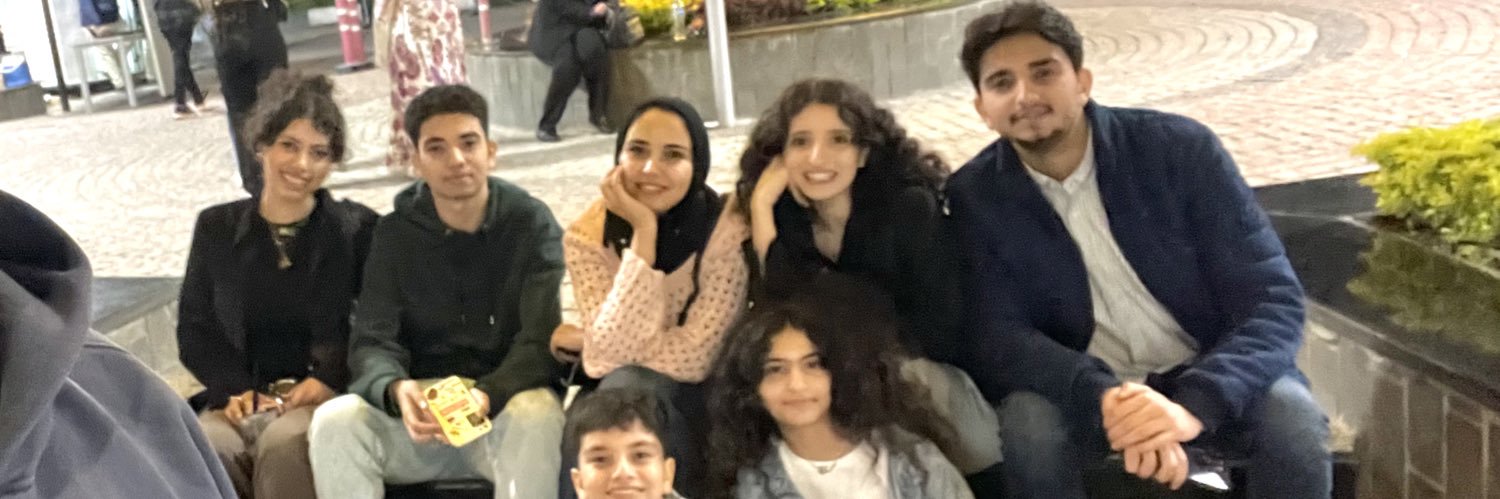 nirmeen_da's profile banner image