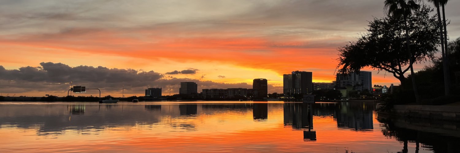 FlipsRealty's profile banner image