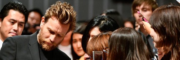 buzzbuzz_mf Profile Banner