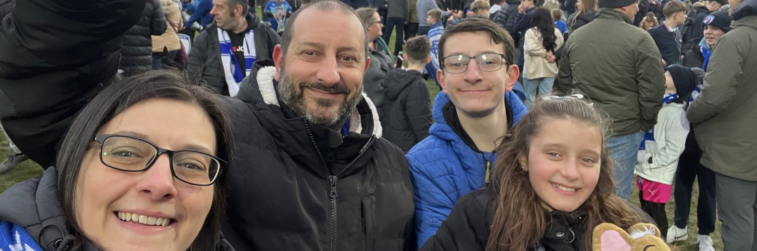 Spireite Helen ⚽️💙 banner