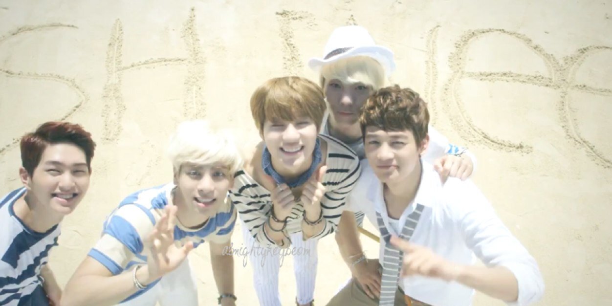 SHINeeKey_b's profile banner image