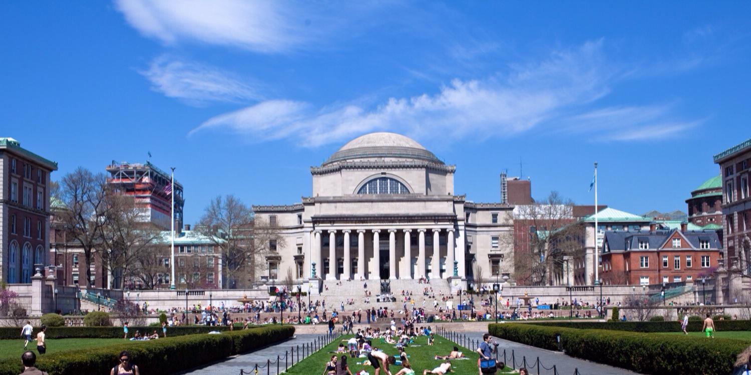 moneera al-ghadeer banner