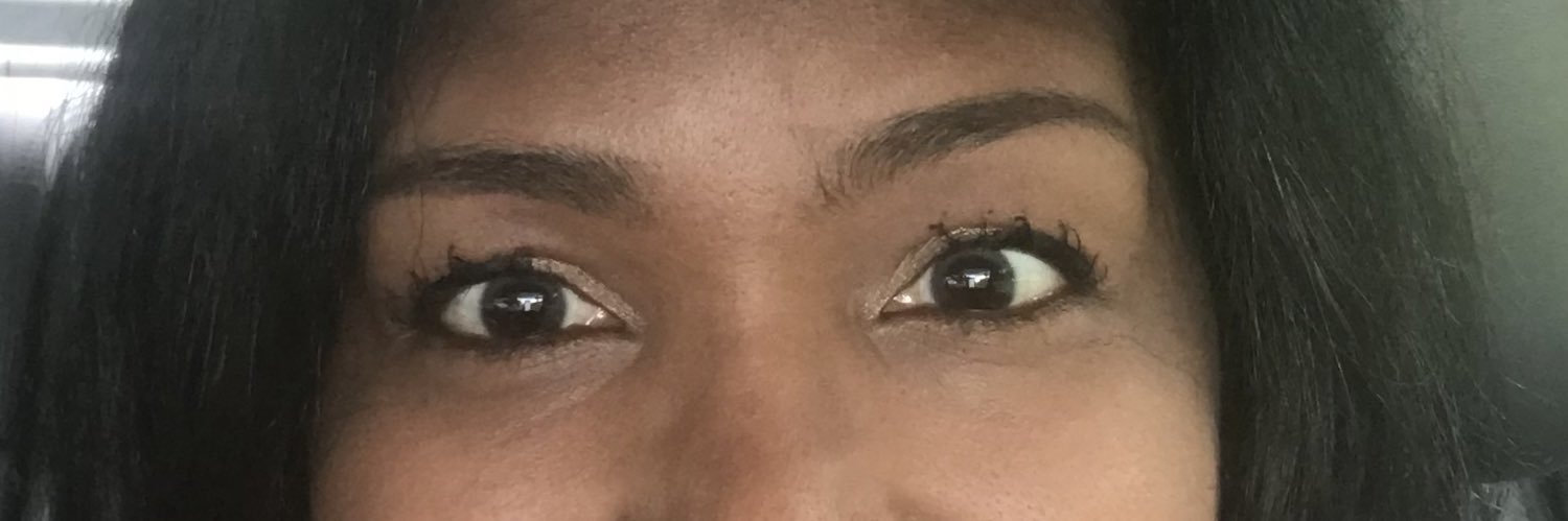 RozMoeDee's profile banner image