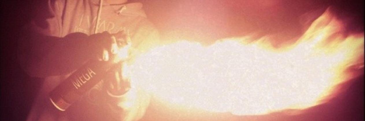 elBongJohn's profile banner image
