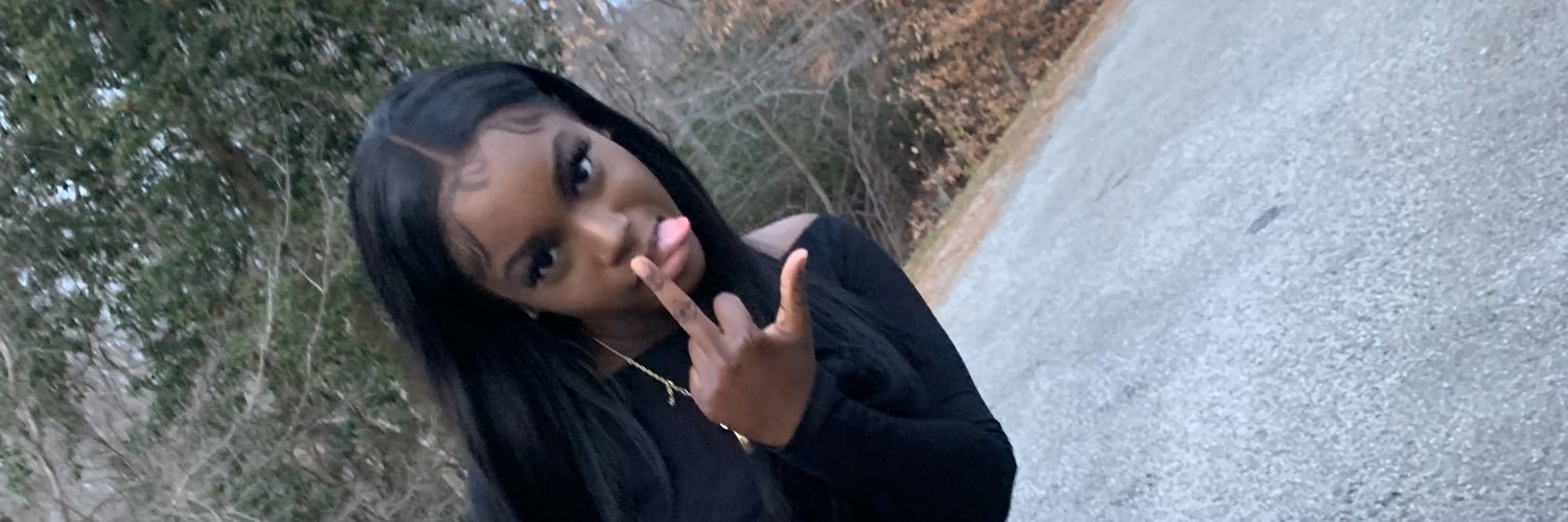 Naiix3_'s profile banner image