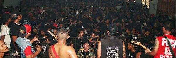 DissolveDJember Profile Banner