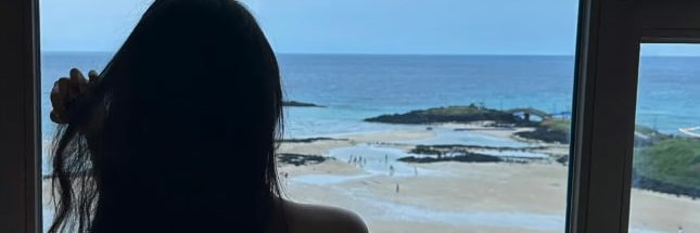 Caroline banner