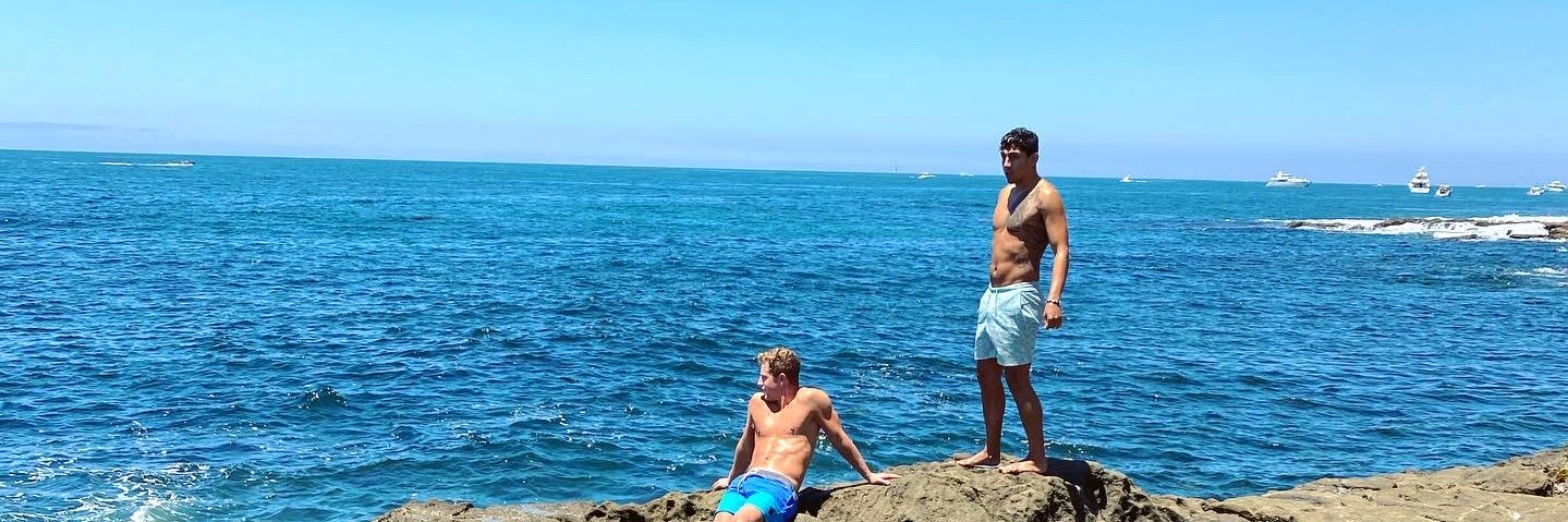 RonnieRey_'s profile banner image