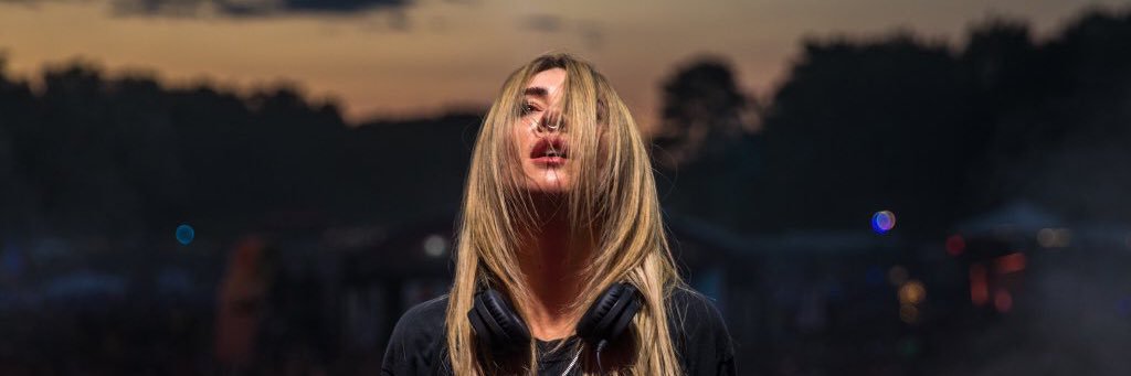 susyyolea's profile banner image