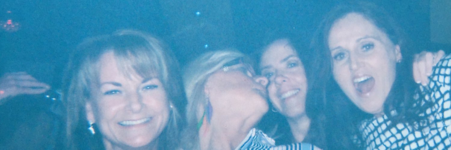 Lisa_Howes's profile banner image