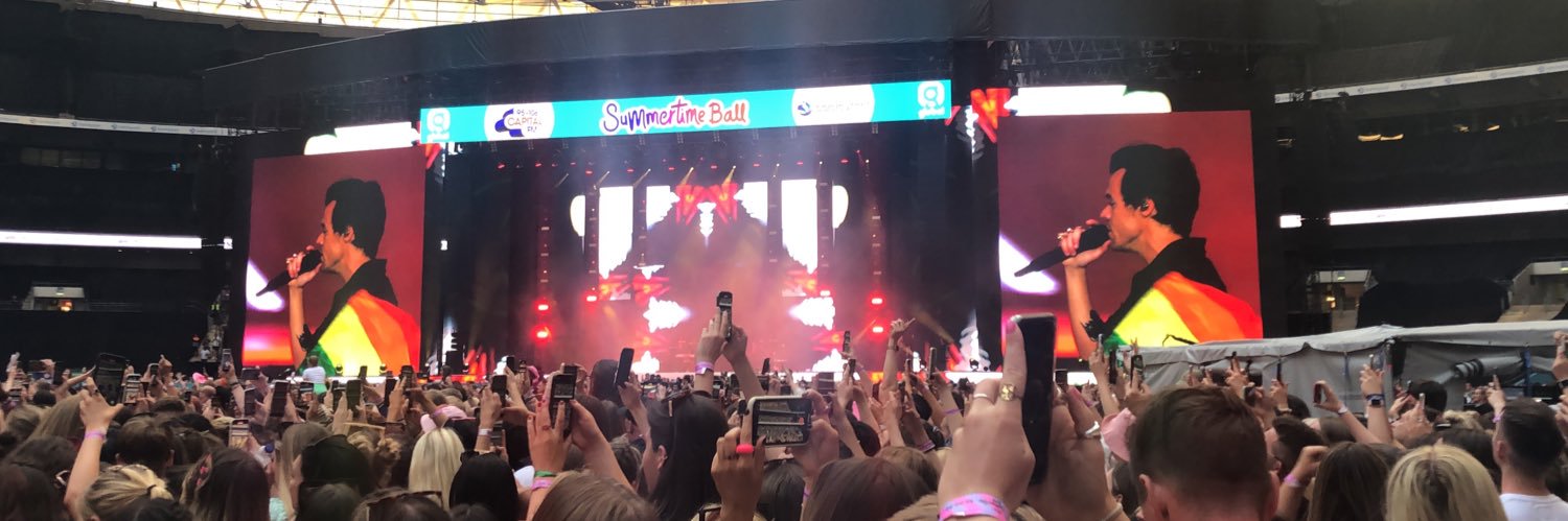 thefangirlchlo's profile banner image