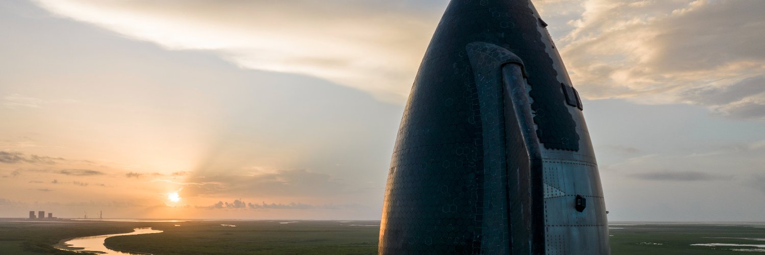 DeveRoSt's profile banner image