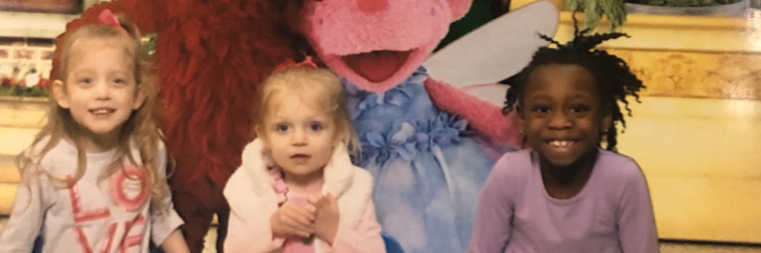 amylynnholt's profile banner image