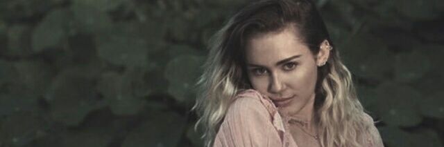uma_viciada_'s profile banner image
