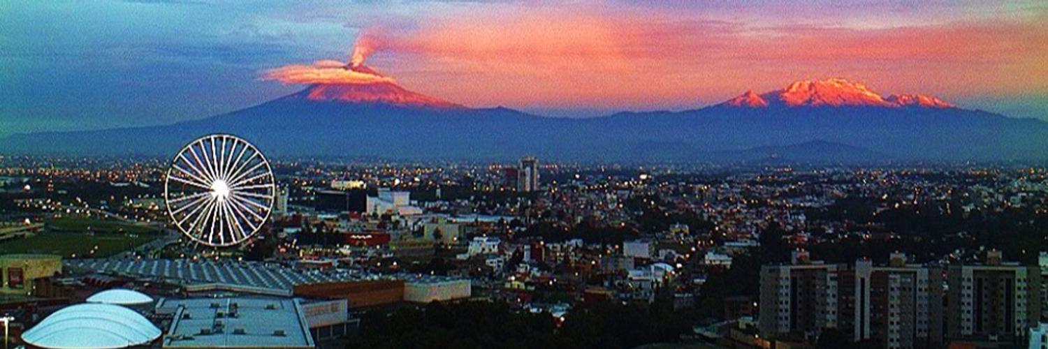 pa07la's profile banner image