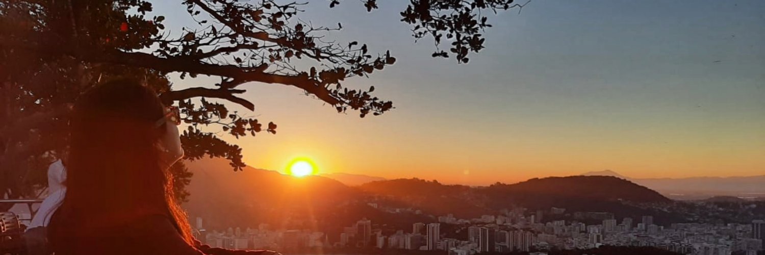 dani3lah's profile banner image