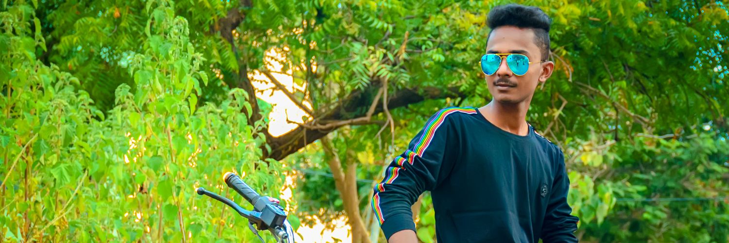 AshuPandhare's profile banner image