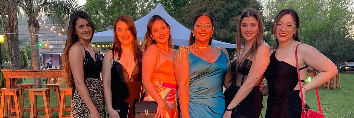 Luvera15's profile banner image