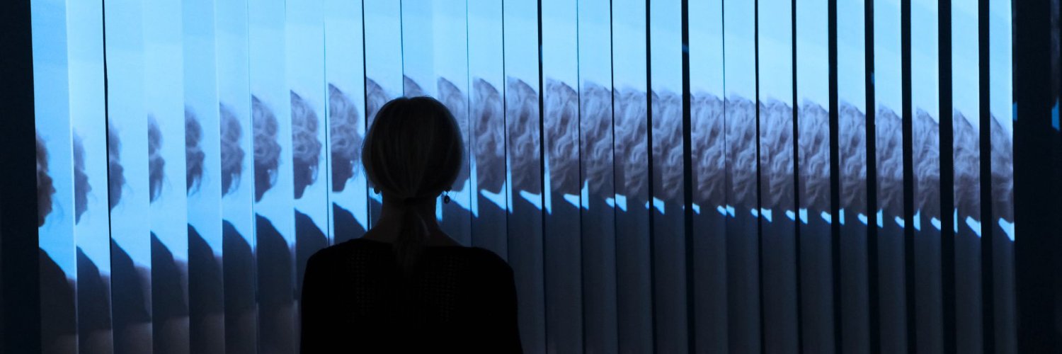 CURRENTS NEW MEDIA banner