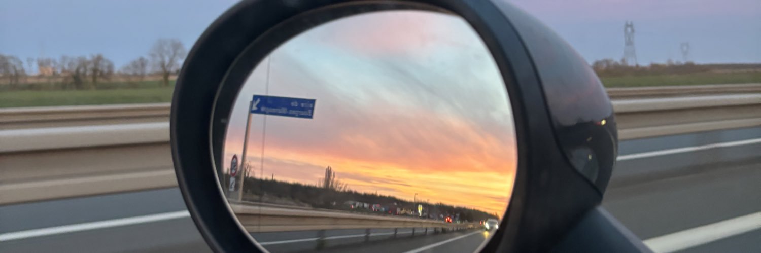 Emmascz8's profile banner image
