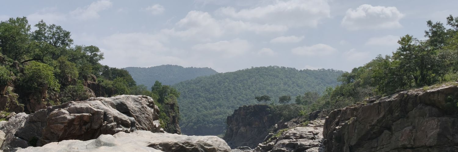 sainukala_'s profile banner image
