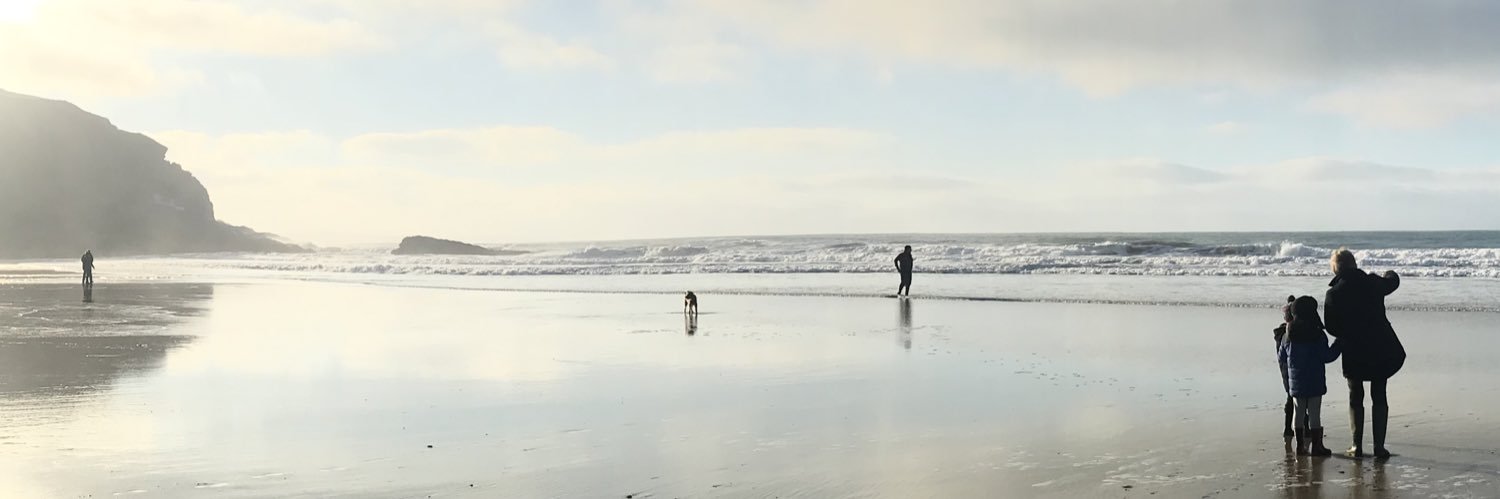 Danielle Bayes | Content Undifficulted banner