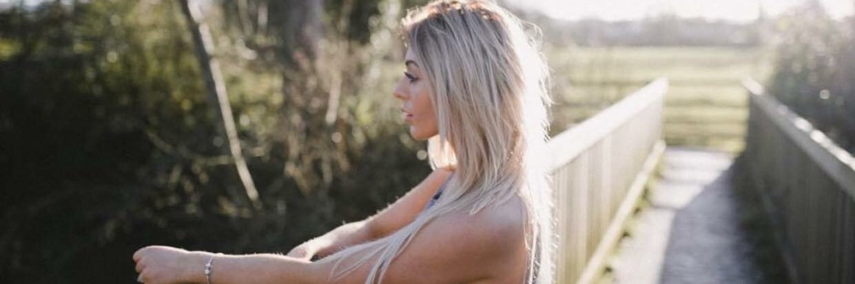 bethany_pinney's profile banner image