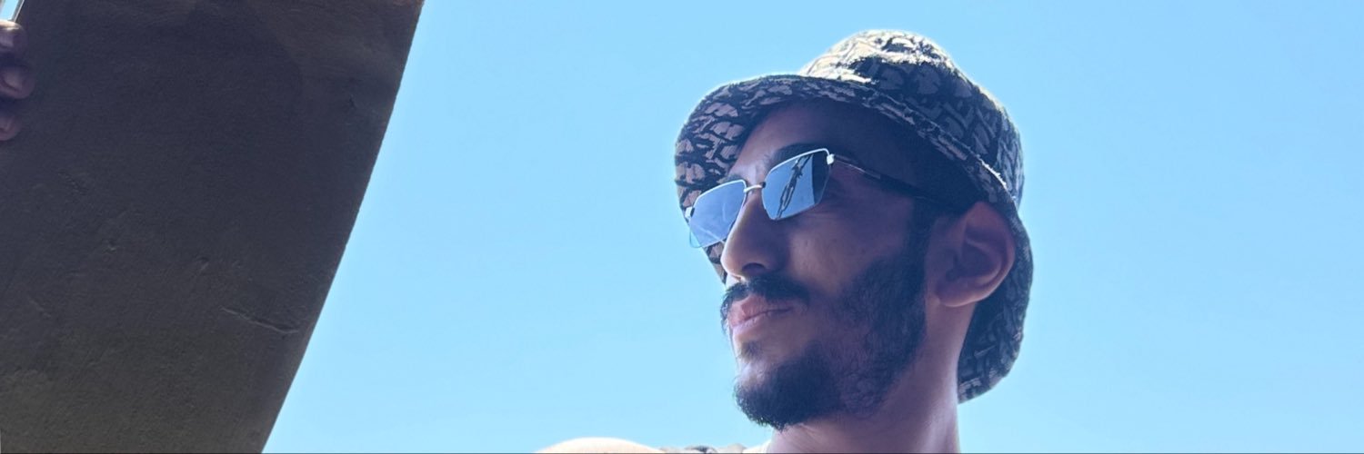 batukose00's profile banner image
