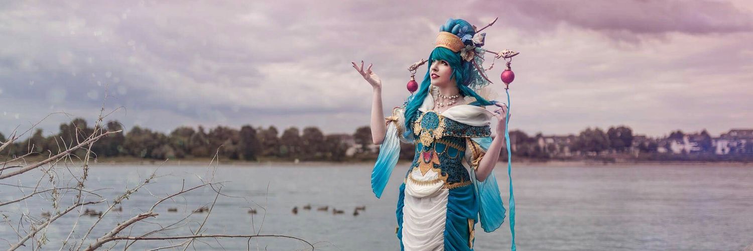 CrystallineCos's profile banner image