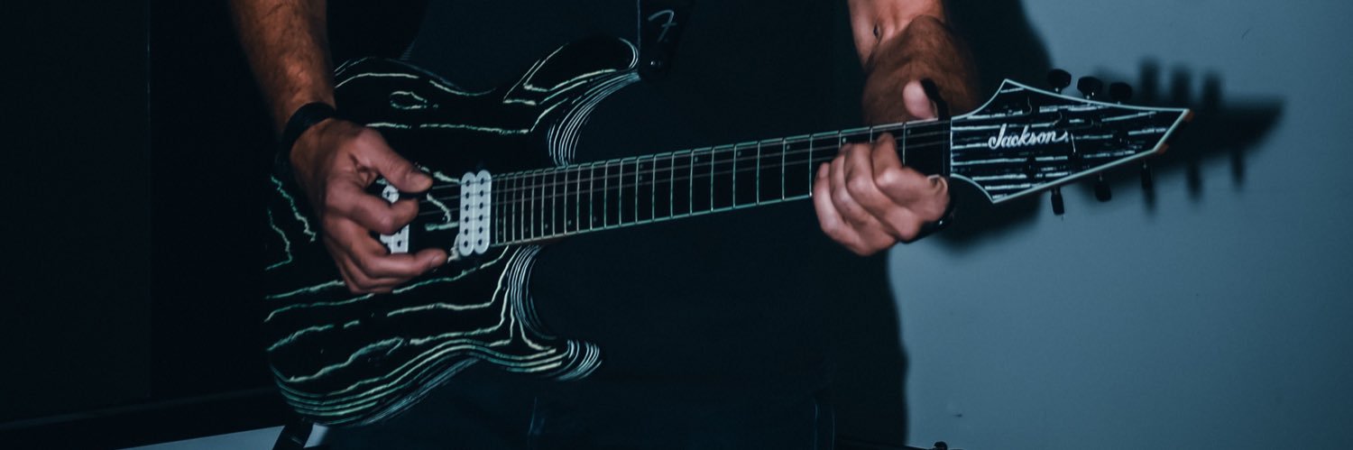 ℜ𝔞𝔶 🤨 banner