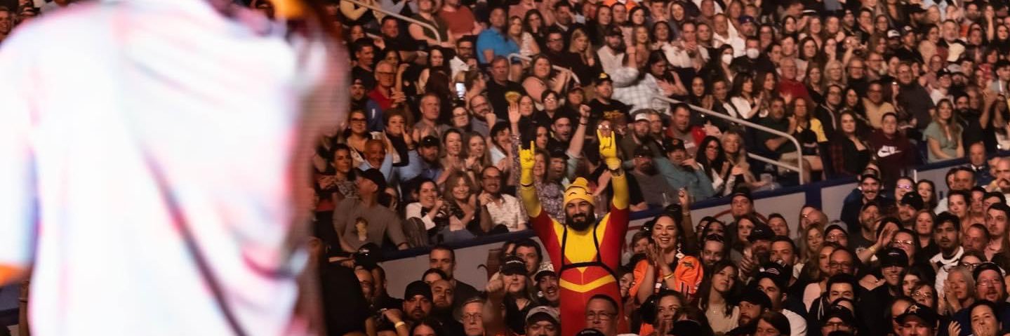 Papa Carr banner