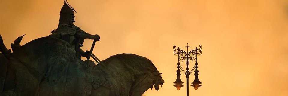 iszabome's profile banner image