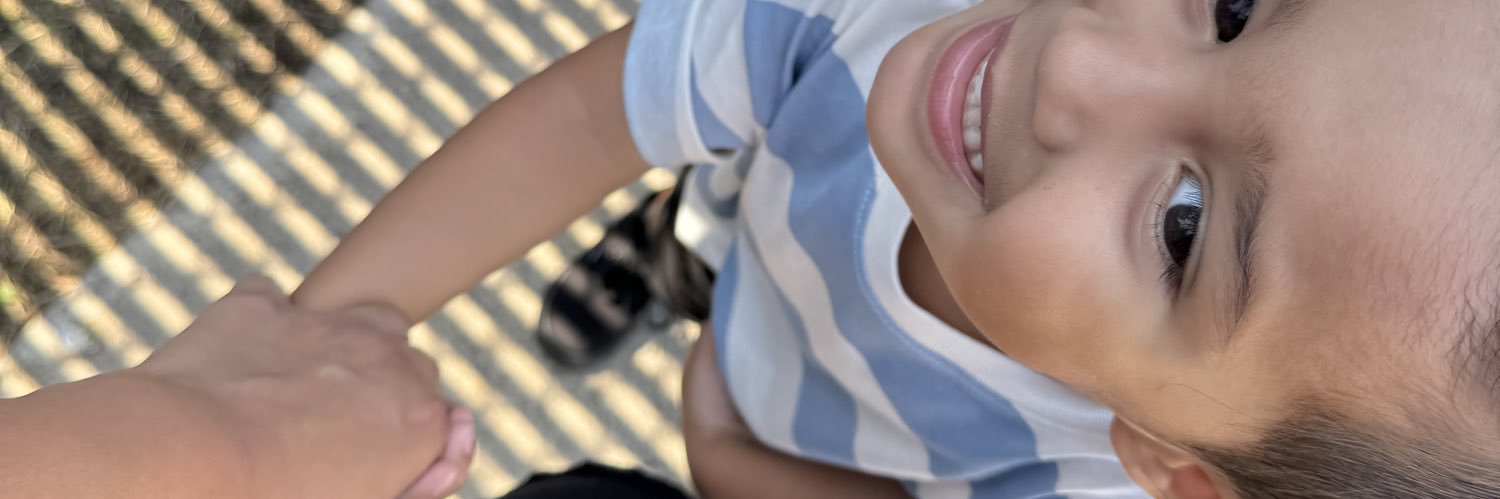 iivette_'s profile banner image