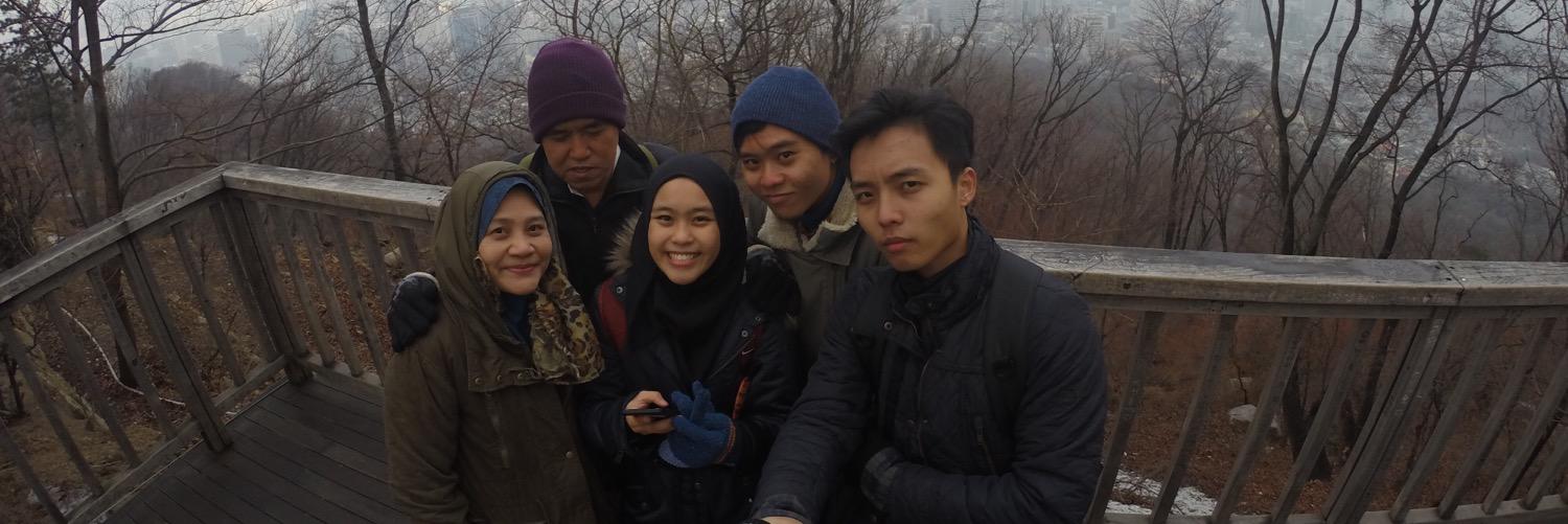 Julianakam12's profile banner image