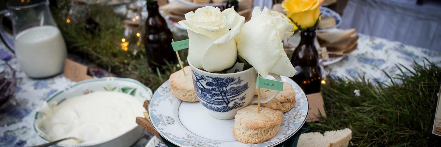 WonderlandCafe banner