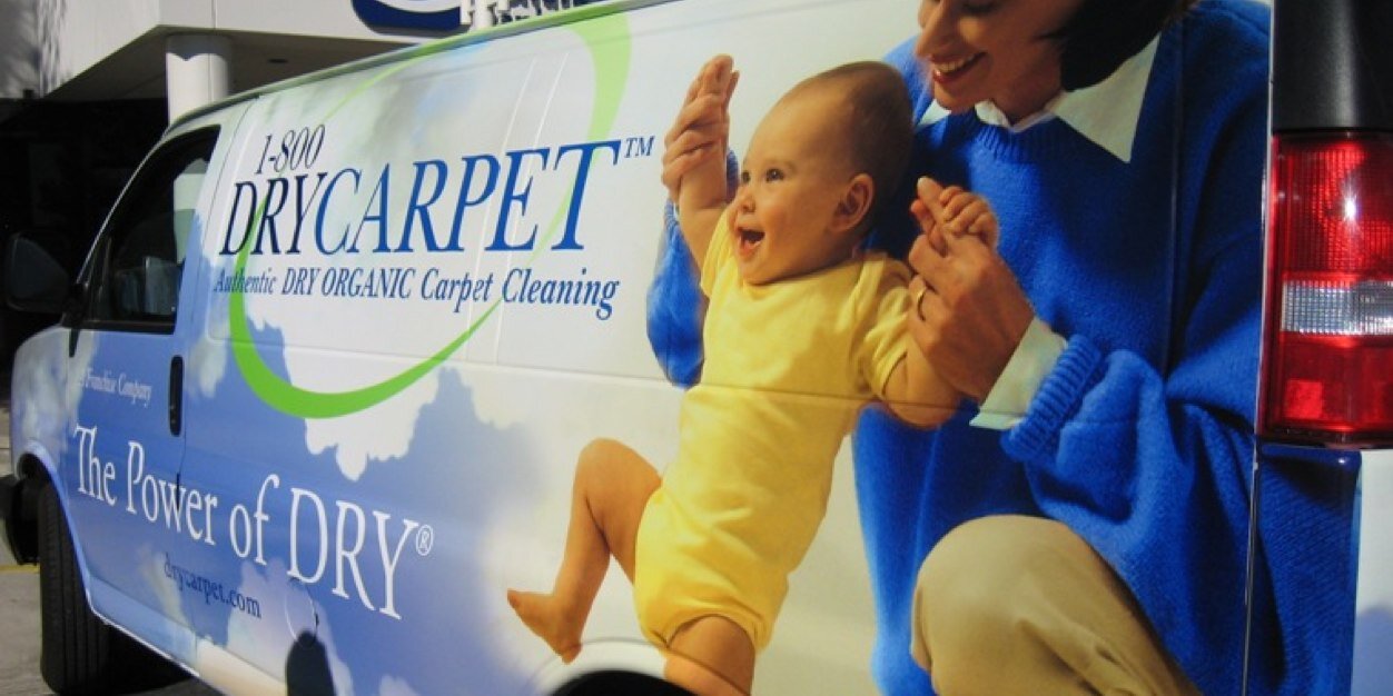 DRYCARPET's profile banner image