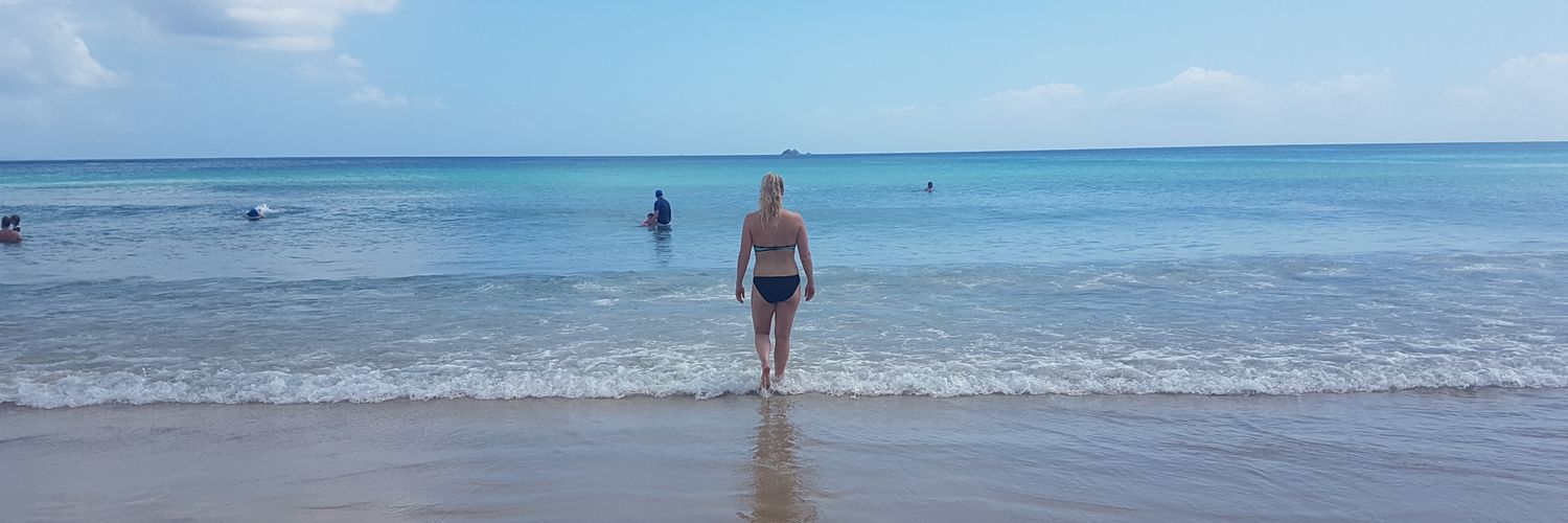 hollycee10's profile banner image