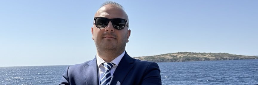 Mustafa ✍️🌁🌃🌉🌇🌆🏙️ banner