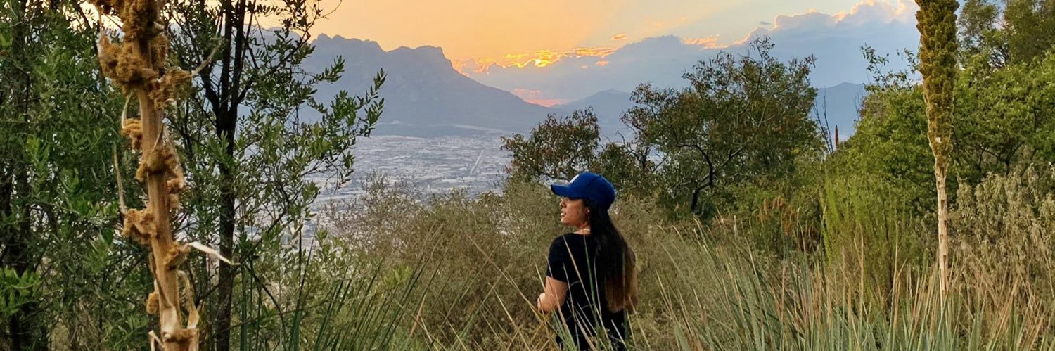 SandrasmSanchez's profile banner image