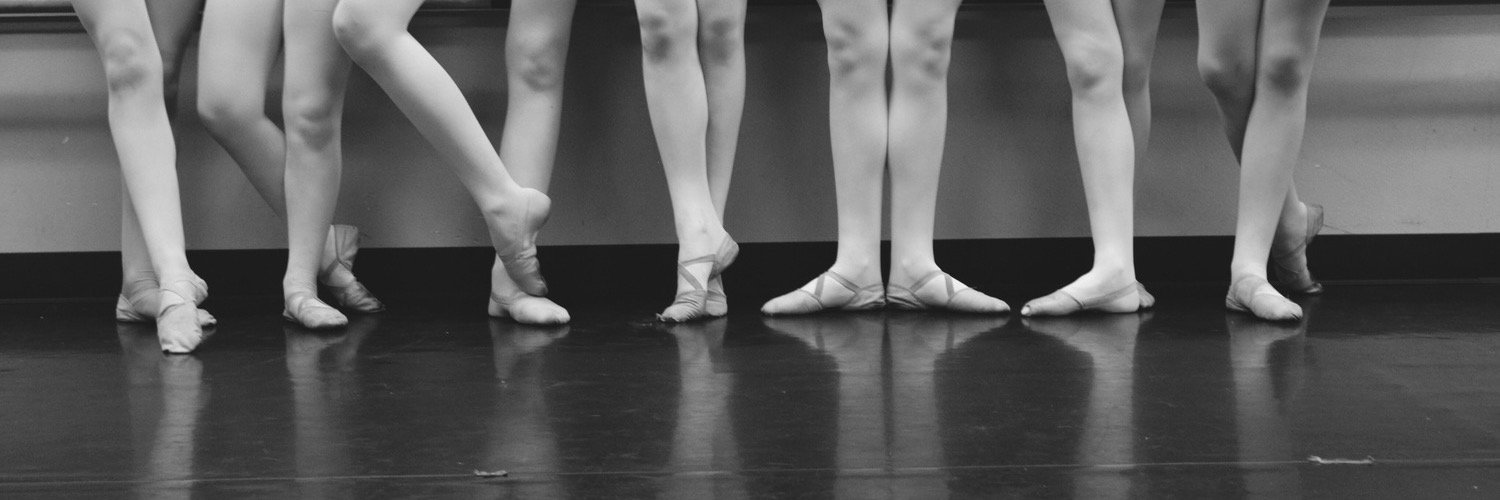just_a_dancerr's profile banner image