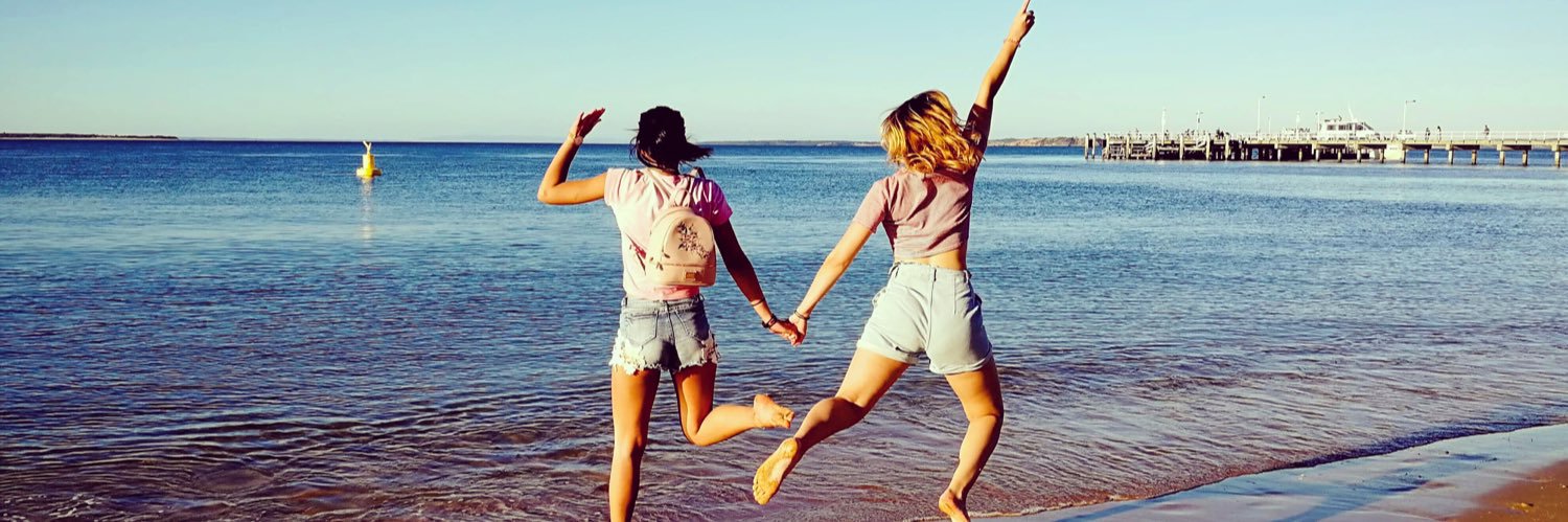 __hannahwild's profile banner image