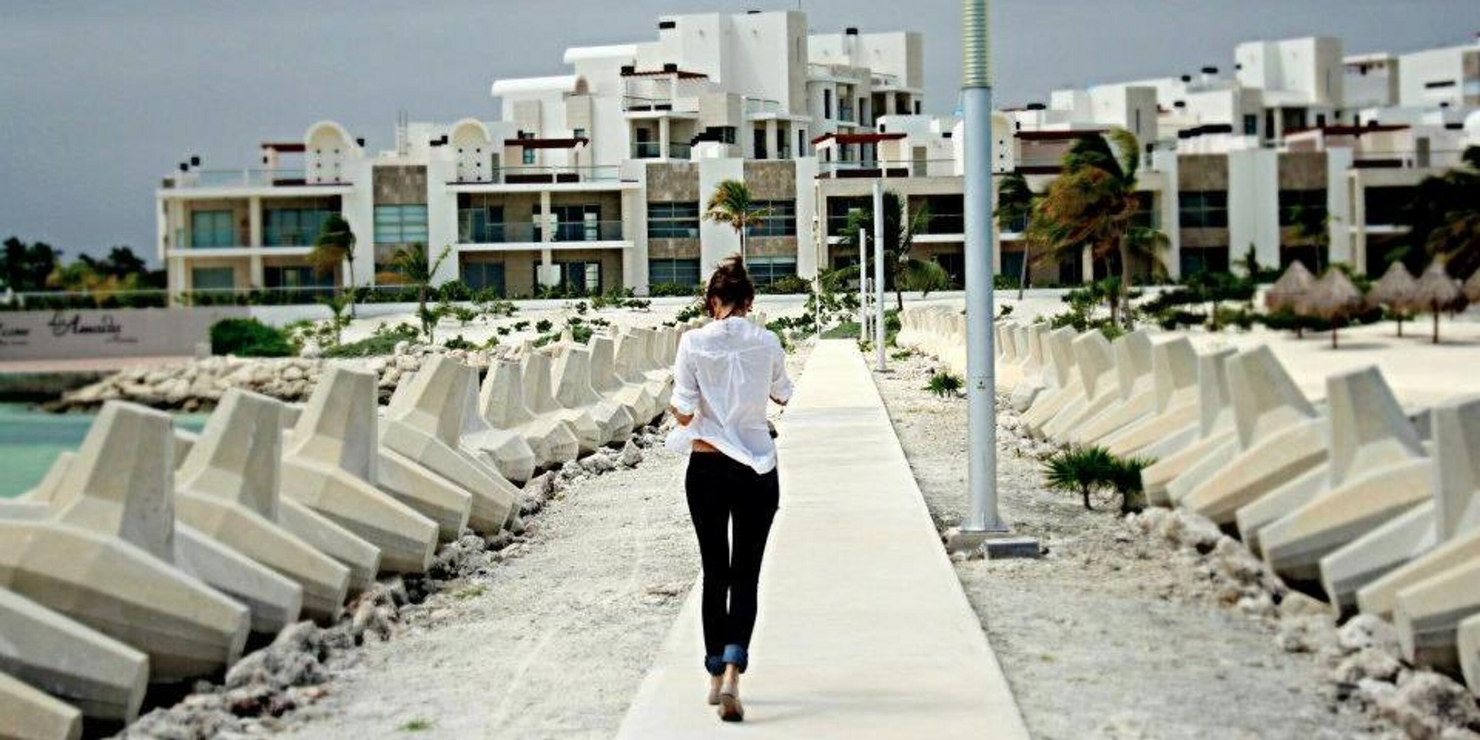 ahabitofreading's profile banner image