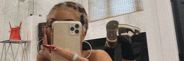 d_krantt's profile banner image