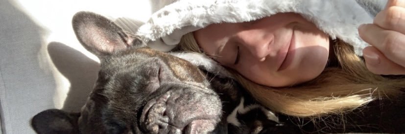 loisbartonx's profile banner image
