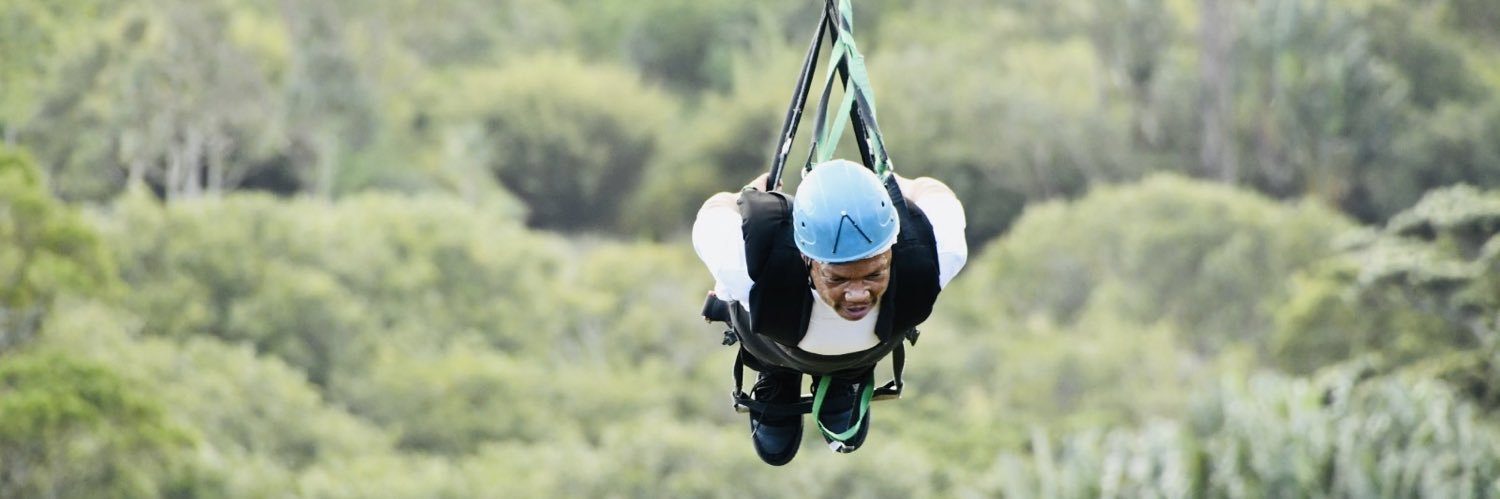 Desmond Rampooana banner