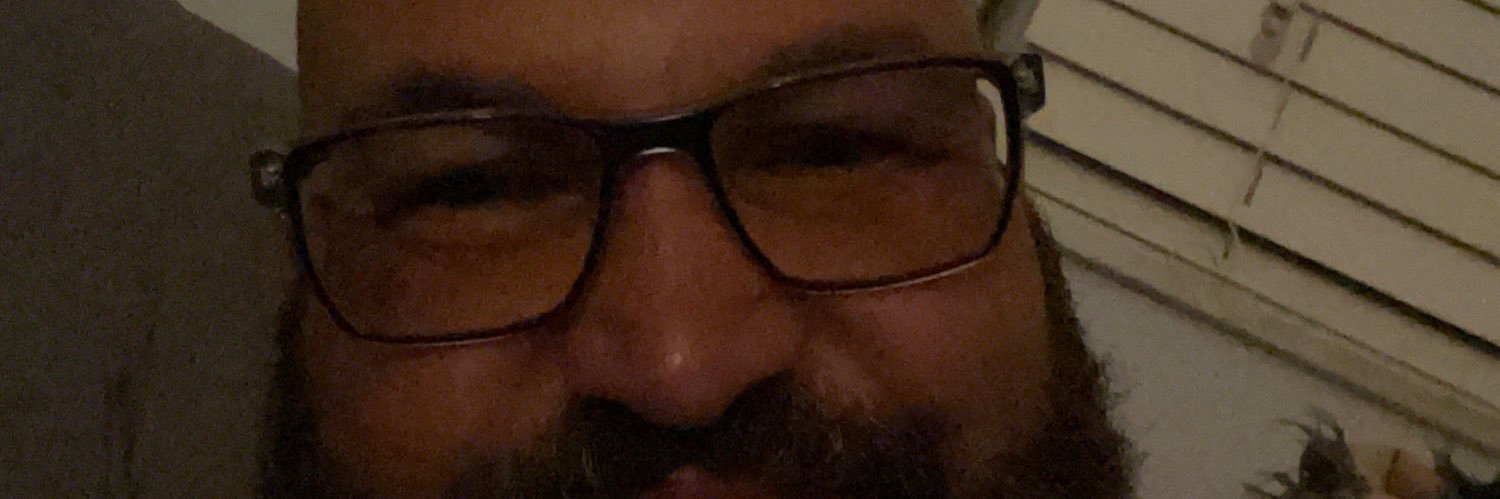 dslovesbb's profile banner image