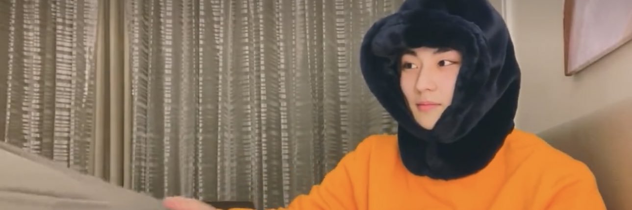DanYollo's profile banner image