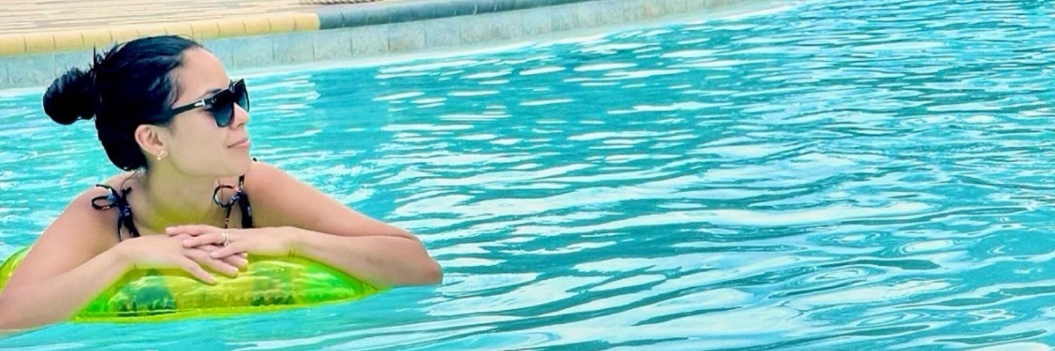 JennitaAndrade's profile banner image